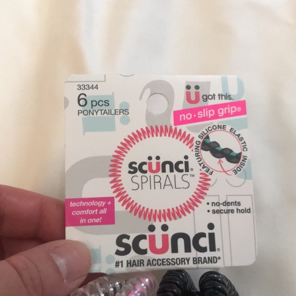⚡️FINAL PRICE⚡️ Scunci Spirals 6pcs Ponytail’s - Picture 7 of 9